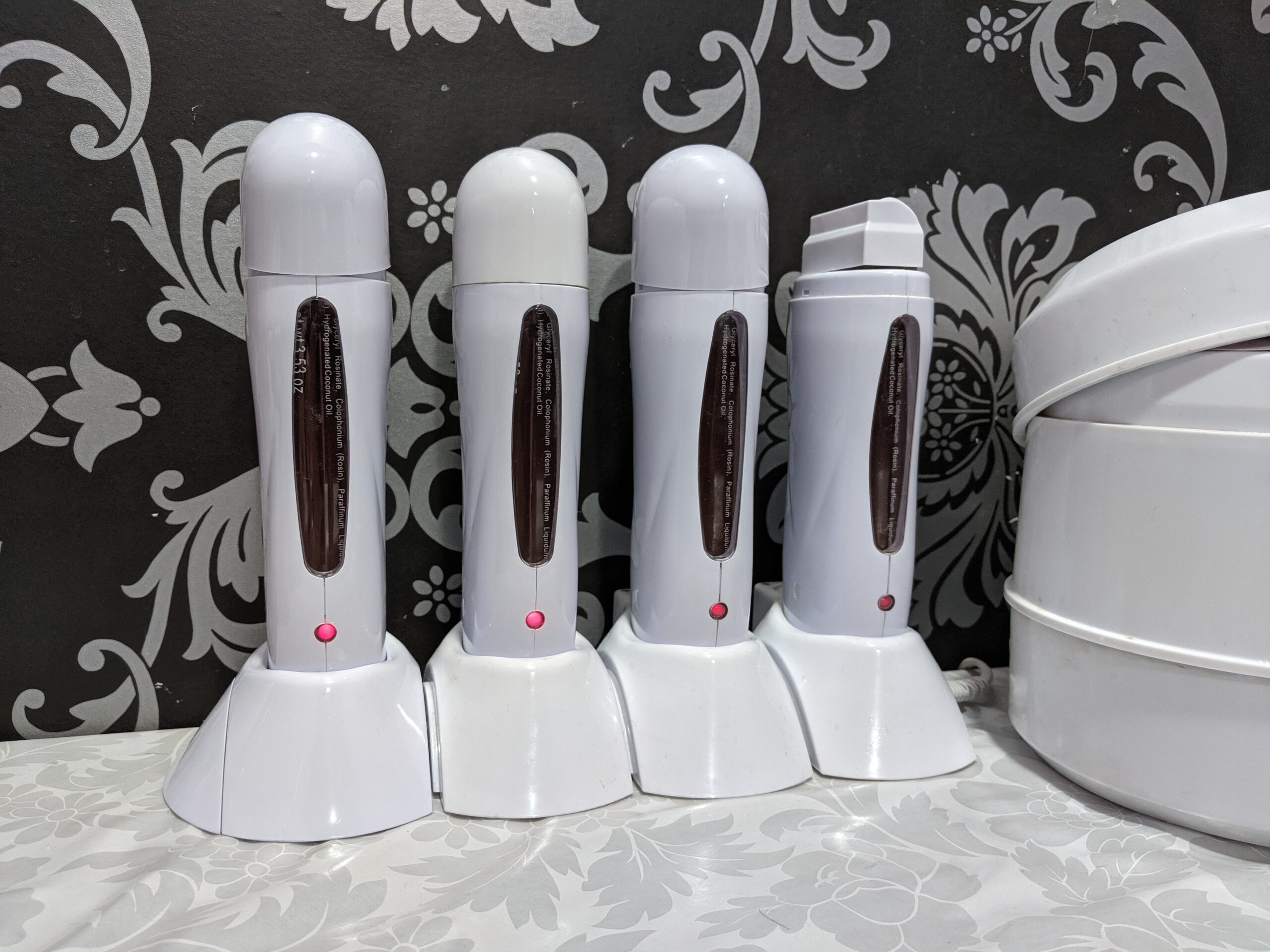 Professional Hand Held Roll-On Wax Cartridge Heater x1 bottom base with magnet - Image 2