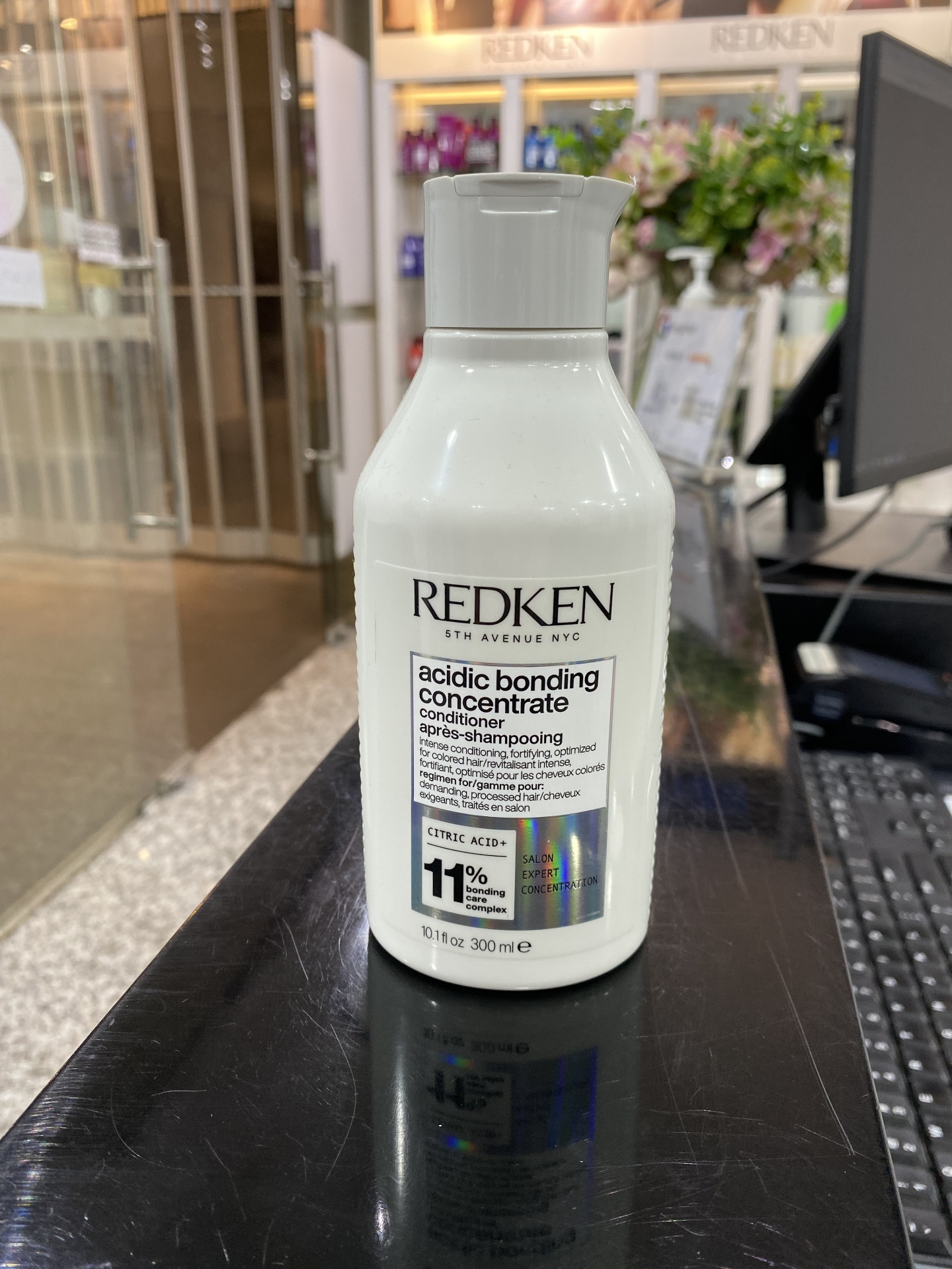 REDKEN ACIDIC BONDING CONCENTRATE CONDITIONER 300ml