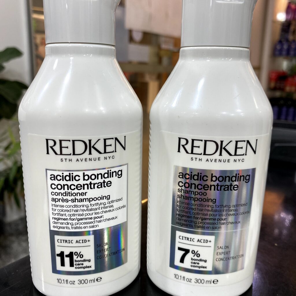 Redken Acidic Bonding Concentrate Shampoo & Conditioner 300ml Duo